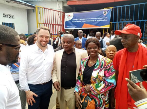 VPM belge des Affaires étrangères Maxime Prevot rend hommage au travail de terrain de PASCO ONGD auprès des keep pop